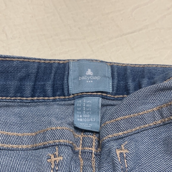 3T (4/$20) Stretch Denim Jean Shorts by Gap - Picture 7 of 9